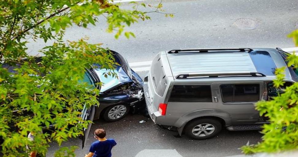 Hiring an Experienced Auto Injury Attorney for Bike and Car Accident Claims